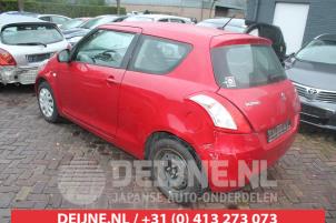 Suzuki Swift Tür 2-türig links O271381 foto 2