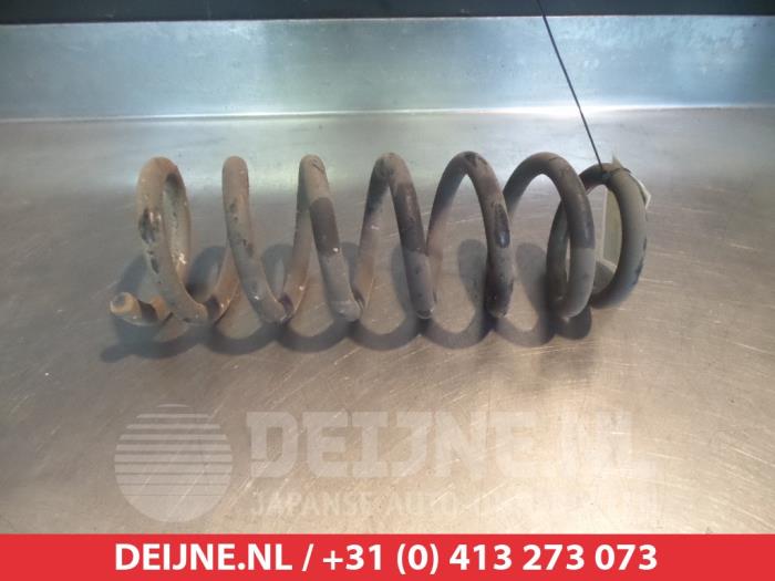 Suzuki Grand Vitara Front spring screw O324302