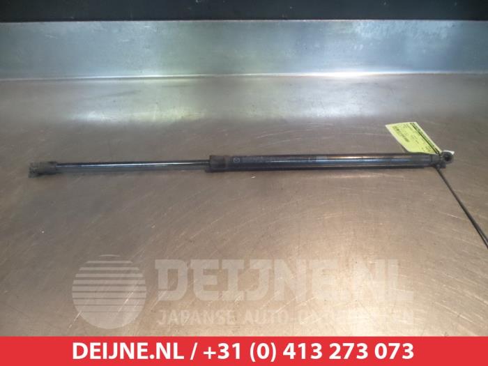 Mazda 3 Gasdemper links-achter O293528