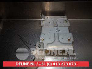 Subaru Forester Airbag Modul O303005 foto 2