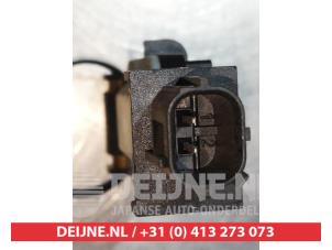 Mitsubishi Colt Airbag-Sensor O334453 foto 3