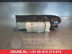 Suzuki Grand Vitara Multi-functional window switch O312318 photo 2