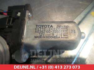 Toyota Hilux Ruitmechaniek 4Deurs links-achter O290901 foto 2
