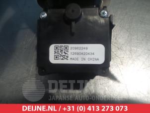 Chevrolet Volt Wiper switch O309396 photo 3