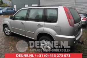Nissan X-Trail Tür 4-türig links vorne O272340 foto 2