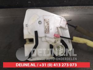 Mazda CX-3 Front door lock mechanism 4-door, right O280694 photo 2