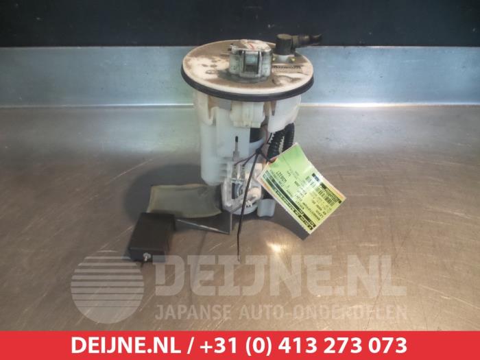Gebruikte Tank element Pomp Lexus RX (U3) 400h V6 24V VVT-i 4x4 Prijs € 100,00 Margeregeling aangeboden door V.Deijne Jap.Auto-onderdelen BV