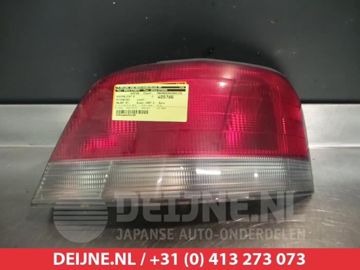 Mitsubishi Galant Achterlicht rechts O299691