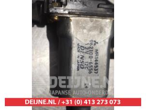 Mitsubishi Pajero Ruitmechaniek 4Deurs links-achter O290706 foto 2
