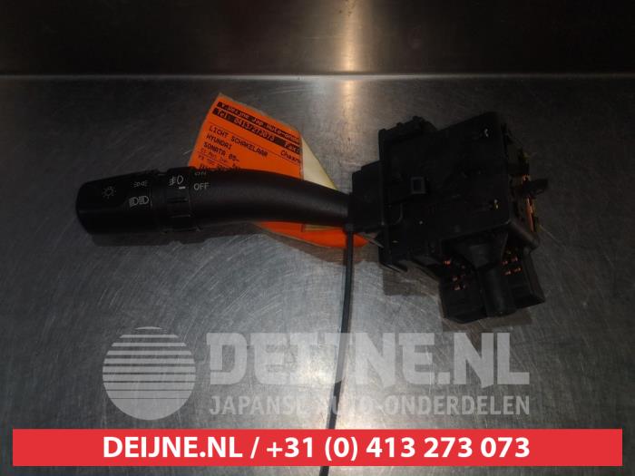 Hyundai Sonata Light switch O306680