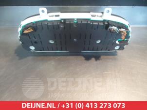 Hyundai Grandeur Kilometerteller KM O304285 foto 2