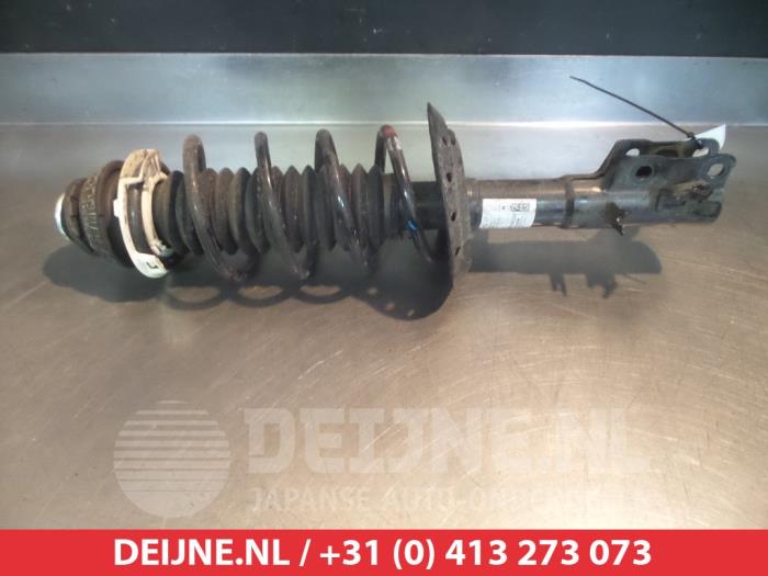 Honda Jazz Stoßdämpferstrebe rechts vorne O321772