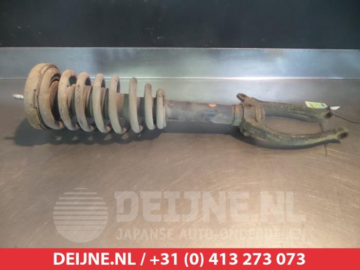 Hyundai Grandeur Stoßdämpferstrebe links vorne O320478