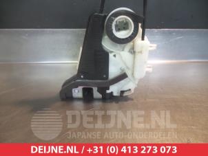 Honda Jazz Deurslot Mechaniek 4Deurs links-achter O280409 foto 2