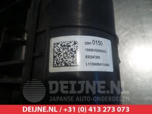 Chevrolet Volt Engine breather housing (DC) O272910 photo 3