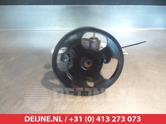 Gebruikte Servopomp Mitsubishi Lancer (CS/CT) 1.6 16V Prijs € 35,00 Margeregeling aangeboden door V.Deijne Jap.Auto-onderdelen BV