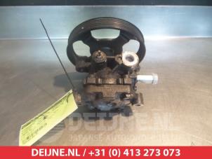 Mitsubishi Lancer Power steering pump O331507 photo 2