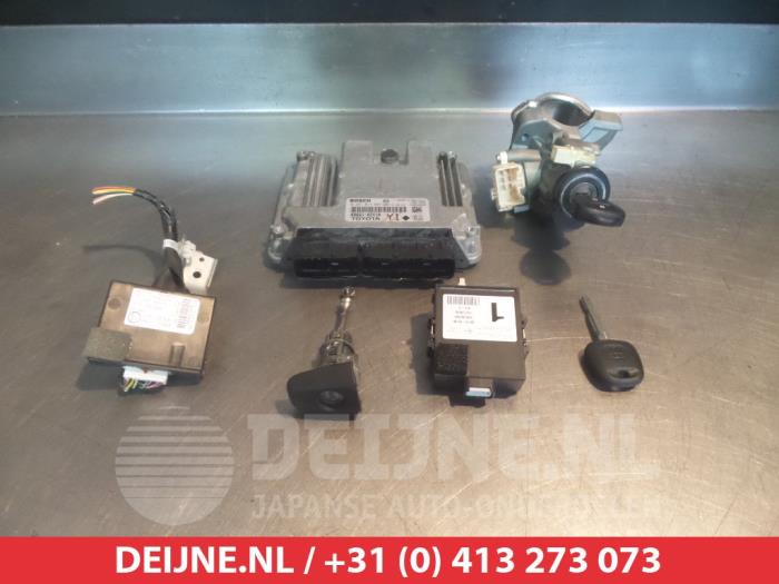 Toyota Auris Computer Motormanagement O345565