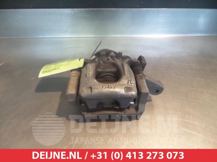 Nissan Qashqai Remklauw (Tang) rechts-achter O376948