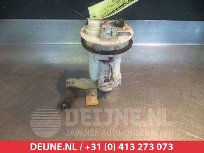 Gebruikte Tank element Pomp Toyota Corolla Wagon (E12) 1.6 16V VVT-i Prijs € 25,00 Margeregeling aangeboden door V.Deijne Jap.Auto-onderdelen BV