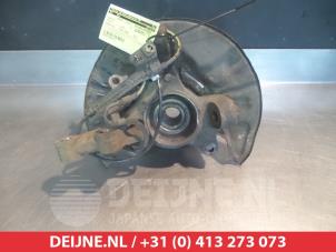 Toyota Avensis Achsschenkel rechts vorne O324156 foto 2