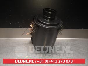 Gebruikte Luchtfilterhuis Nissan King Cab/Pickup 4x2 (D22) 2.5 Tdi Prijs € 25,00 Margeregeling aangeboden door V.Deijne Jap.Auto-onderdelen BV
