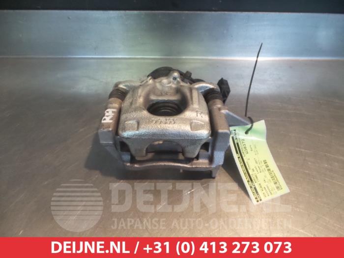 Nissan Qashqai Remklauw (Tang) rechts-achter O376957