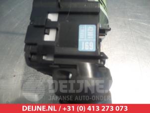 Toyota Verso-S Light switch O307519 photo 2