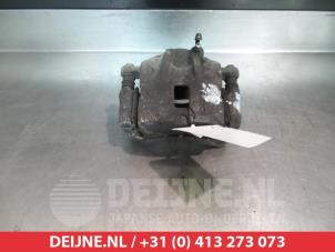 Gebruikte Remklauw (Tang) links-voor Hyundai Elantra III 1.6i GL,GLS Prijs € 35,00 Margeregeling aangeboden door V.Deijne Jap.Auto-onderdelen BV