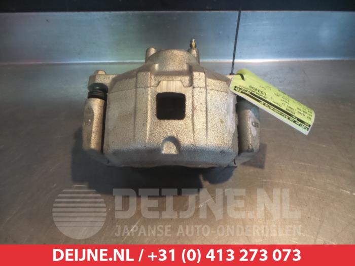 Mitsubishi ASX Remklauw (Tang) links-voor O325270