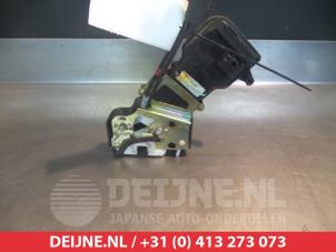 Mazda 6 Türschlossmechanik 4-türig links hinten O279991 foto 2