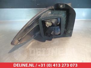 Toyota Previa Achterlicht rechts O300147 foto 2