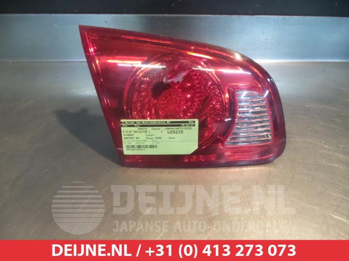 Hyundai Santafe Heckklappenreflektor links O296952