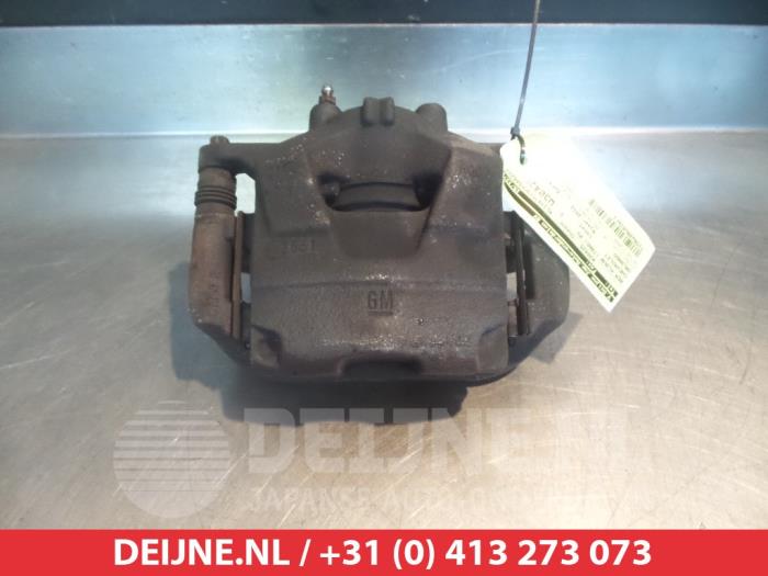 Chevrolet Orlando Front brake calliper, right O325772
