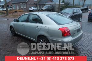 Toyota Avensis Tür 4-türig links hinten O285790 foto 2