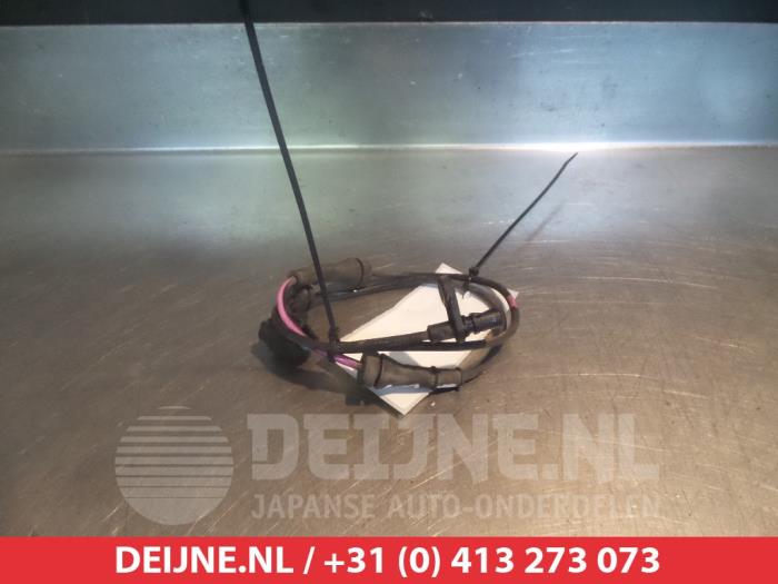 Nissan Pulsar ABS Sensor O327293