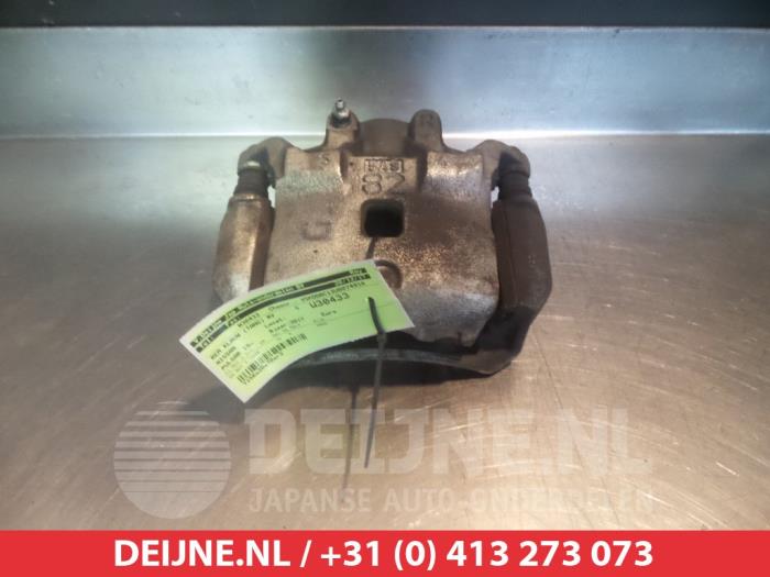 Nissan Pulsar Remklauw (Tang) rechts-voor O326167