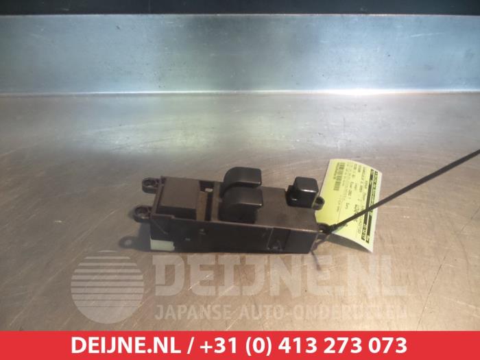 Nissan Micra Combischakelaar ramen O311598