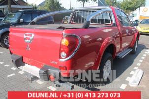 Mitsubishi L200 Door 2-door, right O271900 photo 3