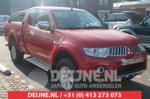 Mitsubishi L200 Frontscreen O271037 photo 2