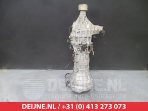 Gebruikte Versnellingsbak Nissan King Cab/Pickup 4x4 (D22) 2.5 TDI 16V Prijs € 350,00 Margeregeling aangeboden door V.Deijne Jap.Auto-onderdelen BV