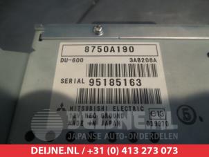 Mitsubishi L200 Display Interieur O311200 foto 3