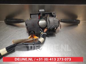 Subaru Impreza Kombischalter Lenksäule O308592 foto 4