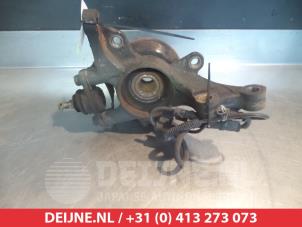 Hyundai I30 Fusee links-voor O322428 foto 2
