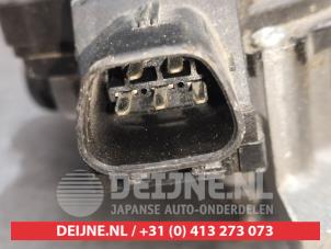 Toyota Avensis Front wiper motor O349359 photo 4
