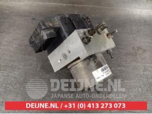 Gebruikte ABS Pomp Mitsubishi Galant (EA/EC) 2.4 GDI 16V Prijs € 25,00 Margeregeling aangeboden door V.Deijne Jap.Auto-onderdelen BV