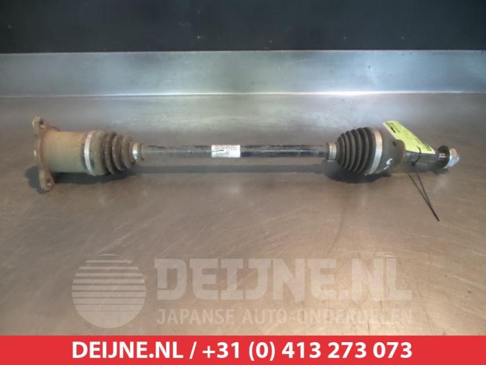 Suzuki Vitara Aandrijfas links-achter O374979