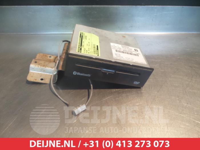 Nissan Navara CD Speler O312638