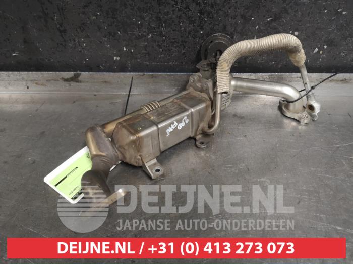 Gebruikte EGR koeler Toyota Avensis Wagon (T25/B1E) 2.2 D-4D 16V D-CAT Prijs € 100,00 Margeregeling aangeboden door V.Deijne Jap.Auto-onderdelen BV