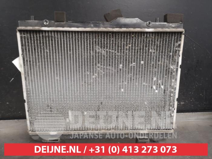 Gebruikte Radiateur Suzuki Swift (ZA/ZC/ZD1/2/3/9) 1.3 D 16V Prijs € 35,00 Margeregeling aangeboden door V.Deijne Jap.Auto-onderdelen BV